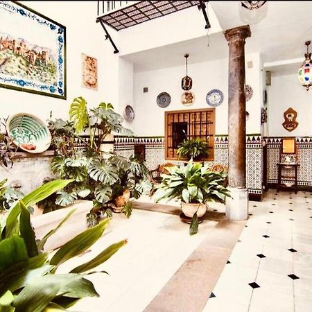 Casa Siglo XVIII Con Patio En Centro De Granada Con Parking Opcional Lejlighed Eksteriør billede
