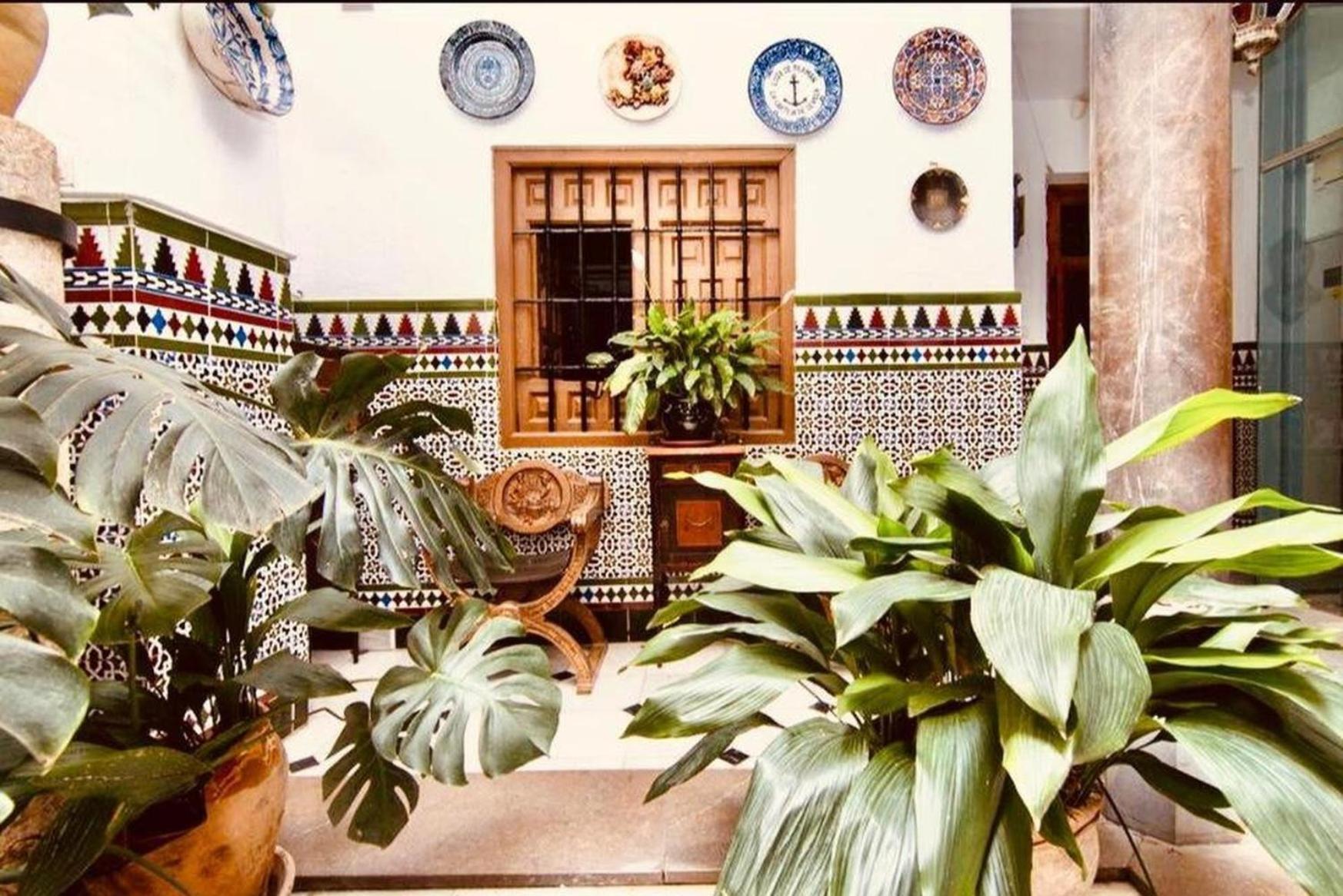 Casa Siglo XVIII Con Patio En Centro De Granada Con Parking Opcional Lejlighed Eksteriør billede